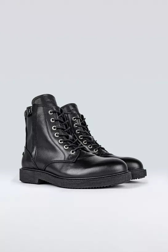 Kingdom Stout Leather Shoe